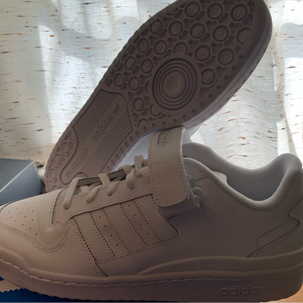 Adidas low forum triple white size 12